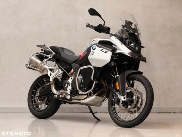 BMW F 0.9 Benzyna 105 KM